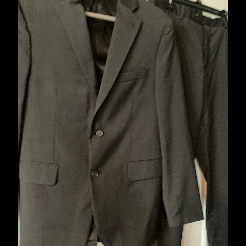 Men’s suit